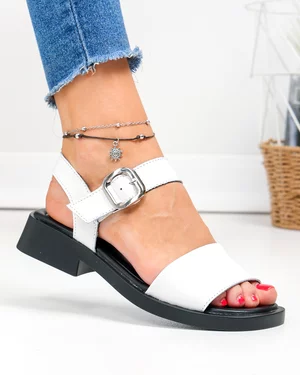 Sandale dama piele naturala albe cu inchidere catarama F005-018