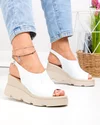 Sandale dama piele naturala albe cu inchidere catarama si talpa tip platforma PV979 2