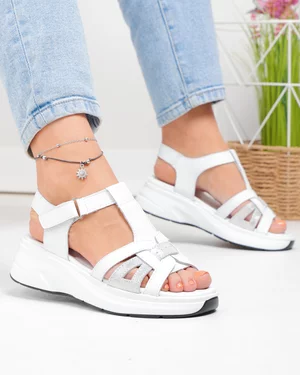 Sandale Dama - Sandale dama piele naturala albe cu inchidere scai si insertie argintie JY57811