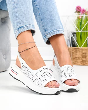 Sandale dama piele naturala albe cu talpa groasa si model perforat T6034