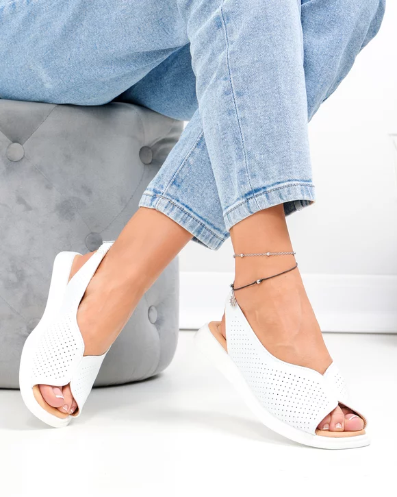 Sandale dama piele naturala albe perforate cu talpa joasa flexibila T6028