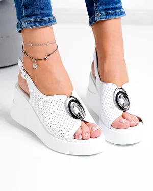 Sandale dama piele naturala albe perforate cu talpa tip platforma T-2003