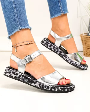 Sandale dama piele naturala argintii cu imprimeu textil si inchidere catarama TN6505