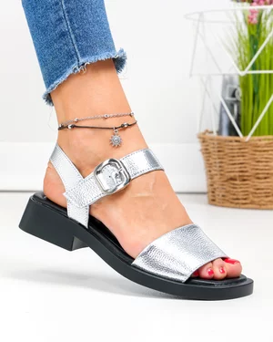 Sandale dama piele naturala argintii cu inchidere catarama F005-018