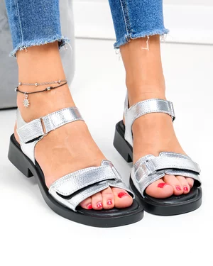 Sandale dama piele naturala argintii cu talpa neagra si inchidere scai F005-019