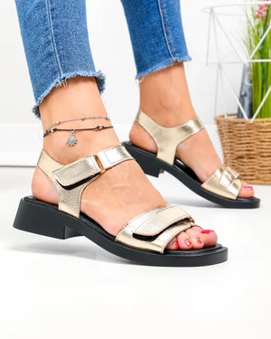 Sandale dama piele naturala aurii cu dublu scai si talpa neagra F005-019