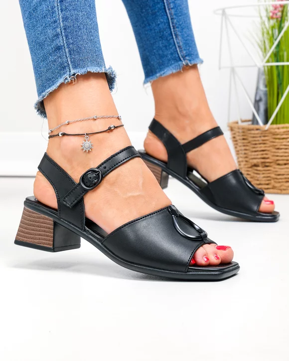Sandale dama piele naturala cu toc gros si accesoriu metalic JY5753