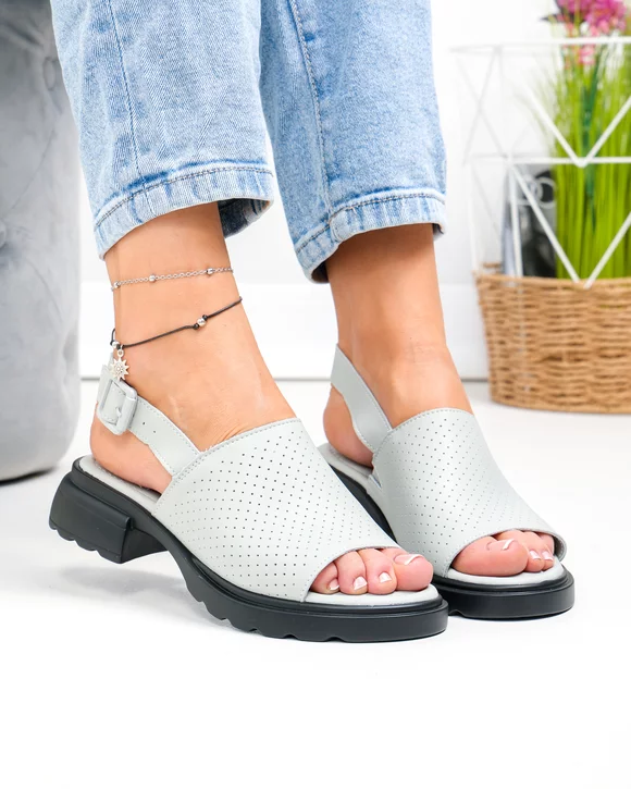 Sandale dama piele naturala gri perforate cu inchidere catarama F001-802