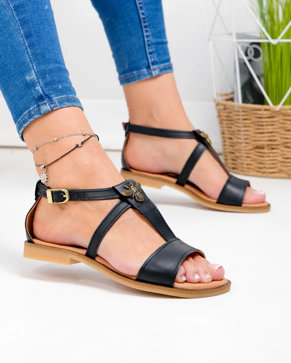 Sandale dama piele naturala negre cu inchidere catarama si accesoriu metalic PV991
