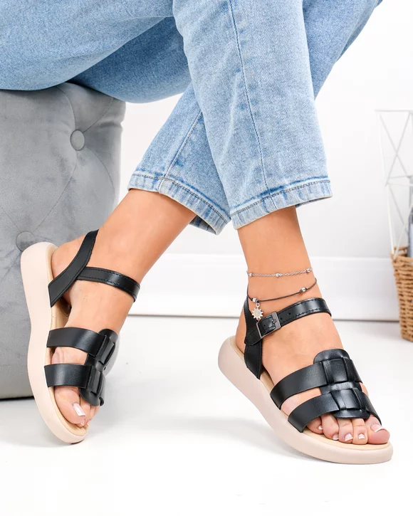 Sandale dama piele naturala negre cu inchidere catarama si talpa bej PV903