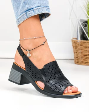 Sandale dama piele naturala negre perforate cu insertii elastice JY5831