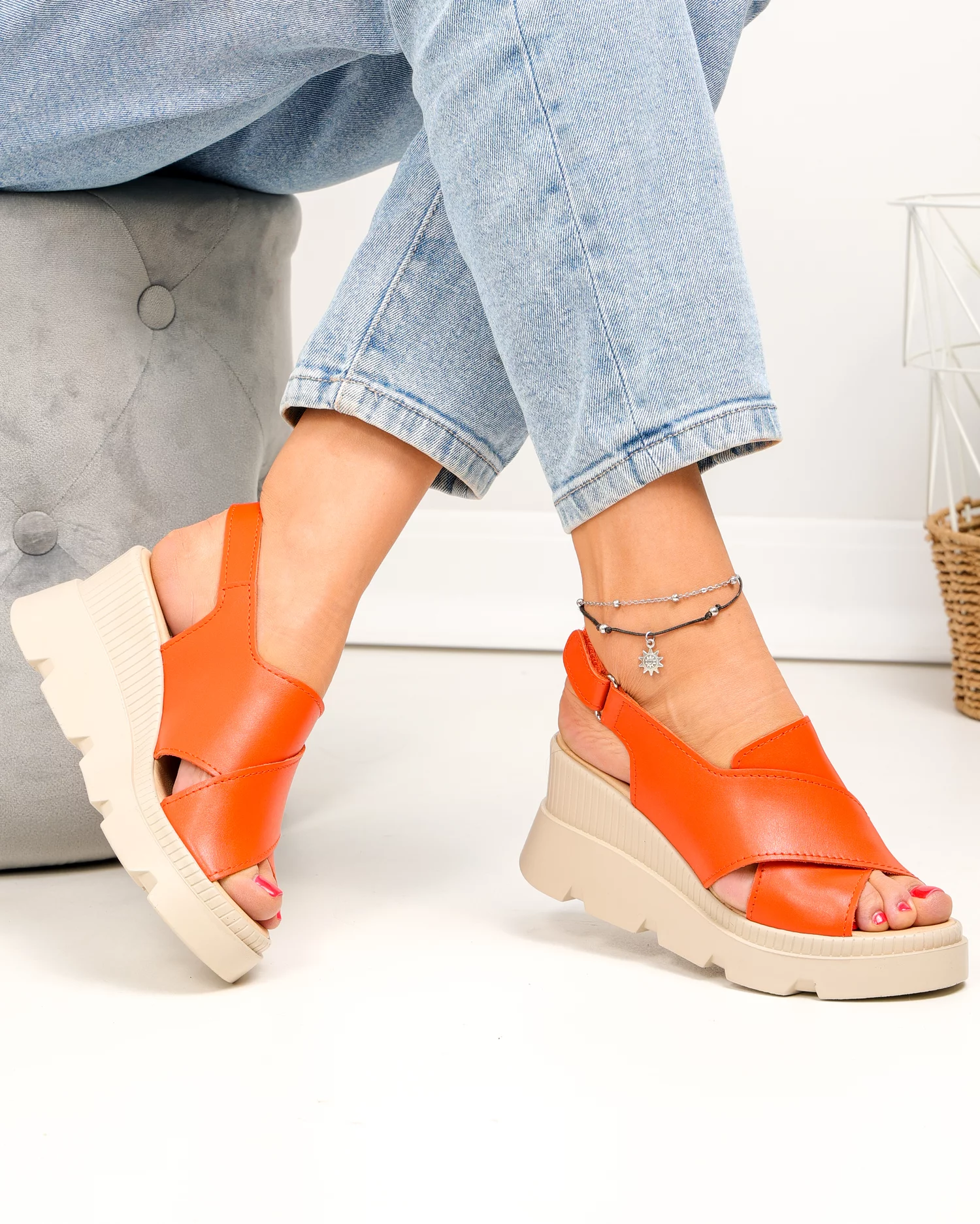 sandale-dama-piele-naturala-portocalii-cu-inchidere-scai-si-talpa-tip-platforma-pv976-87844-2.webp