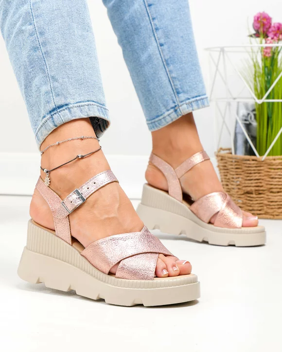 Sandale dama piele naturala rose cu inchidere catarama si talpa tip platforma PV977-1
