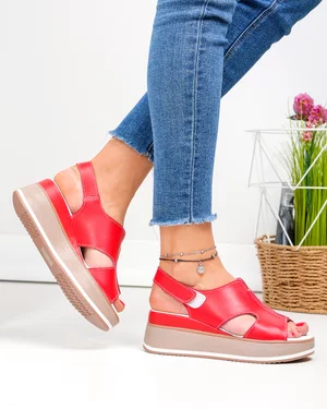 Sandale dama piele naturala rosii cu model decupat si inchidere scai JY5225