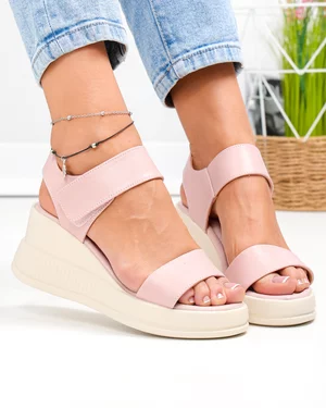Sandale dama piele naturala roz cu inchidere scai si talpa bej T6024