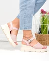 Sandale dama piele naturala roz cu talpa bej si inchidere catarama T6025 2