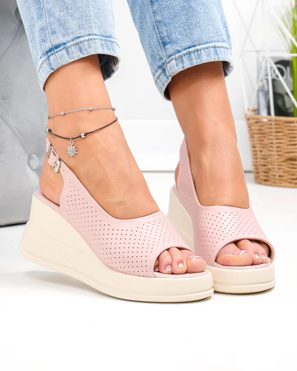 Sandale Dama - Sandale dama piele naturala roz perforate cu talpa tip platforma T6018