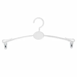 UMERAS LENJERIE CU CLIPS