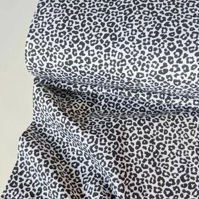 jerse-bumbac-imprimat-leopard-small-white-44623-2.webp
