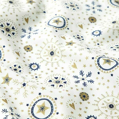 Material bumbac - Ivory Scandi Snowflakes