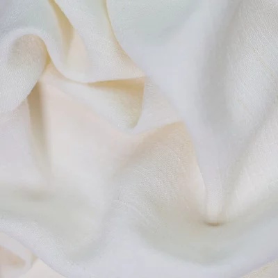 Material din amestec de vascoza si in - Off White