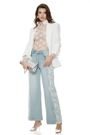 Bluza dama eleganta alba din dantela chantily premium elastica