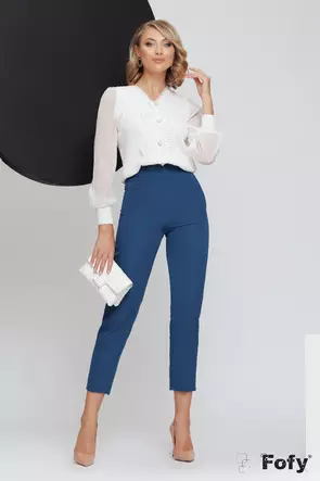 Bluza dama eleganta alba din tricot cu maneci din voal aplicatii de dantela si nasturi decorativi