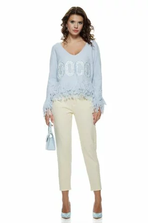 Bluza dama eleganta din tricot premium baby blue cu broderie cu floricele si franjuri