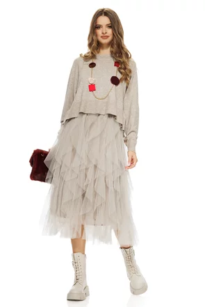 Compleu dama elegant bej cu angora pulover cu funda la spate si fusta de tul cu volane spiralate