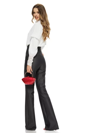 Pantaloni Fofy negri evazati cu dungi fine si talie inalta parte peste parte material elastic