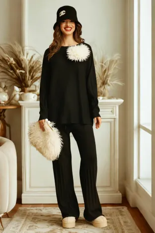 Compleu dama premium negru cu pantalon larg si pulover maneca fluture