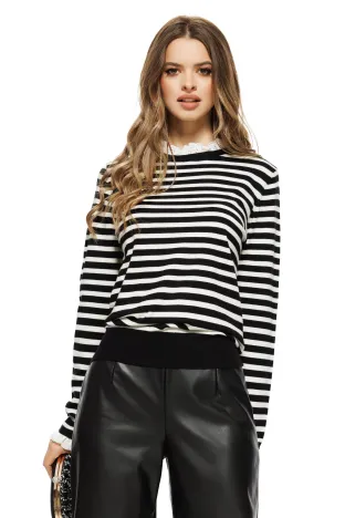 Pulover dama elegant din casmir bumbac si lana cu dungi negre volanase de dantela alba