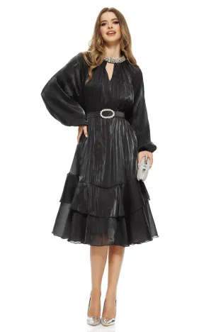 Rochie eleganta de ocazie din voal satinat negru premium cu aplicatii de cristale