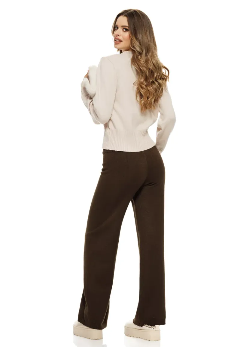 Pulover dama elegant bej din casmir bumbac si lana cu aplicatii de cristale si perlute aurii picture - 3