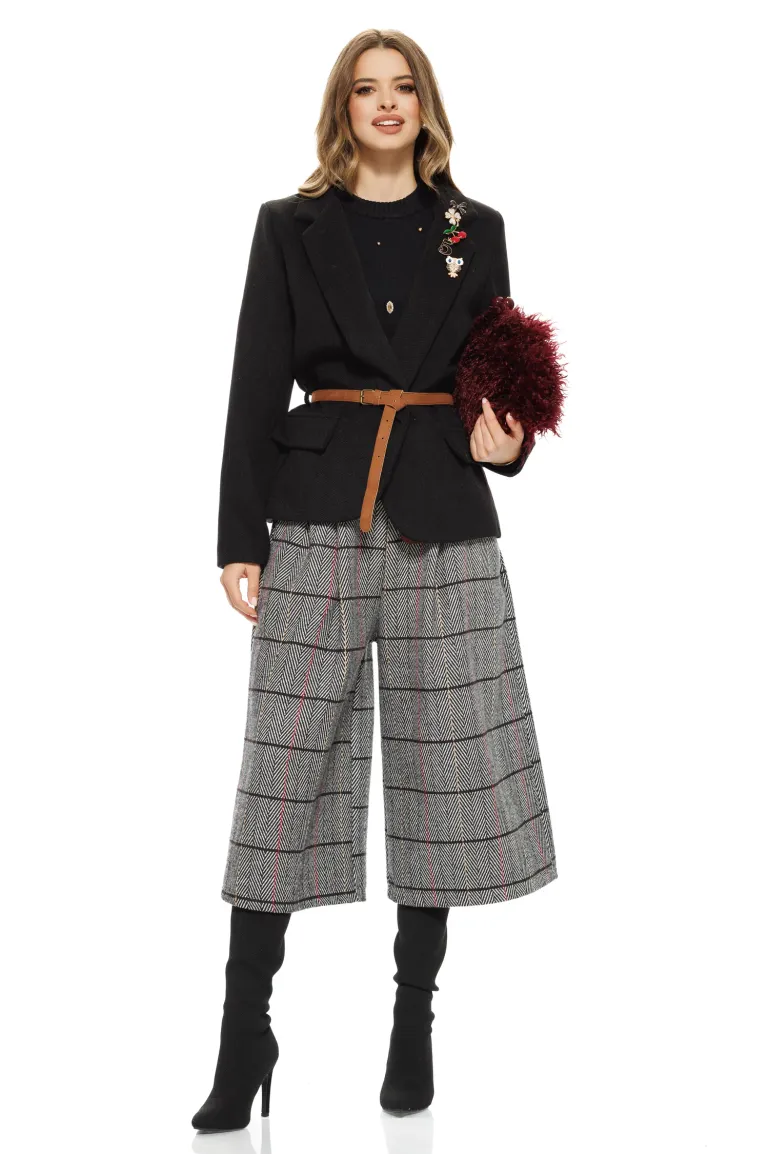 Sacou dama elegant negru din stofa supersoft cu accesorii aurii si curea picture - 2