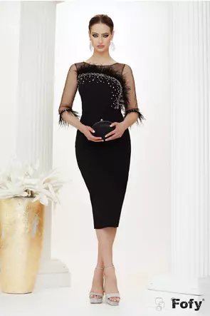 Rochie de seara eleganta de lux neagra cu maneci de tul aplicatii de pene si cristale