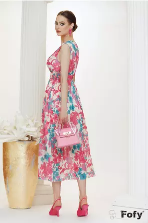 Rochie de vara midi cu imprimeu floral ciclame din voal plisat si centura inclusa