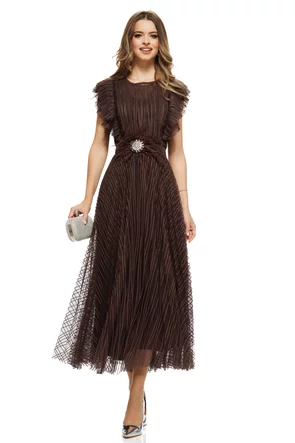 Rochie eleganta de ocazie mocca mousse din tull structurat cu catarama pene si cristale