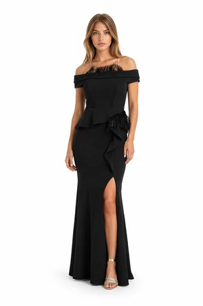 Rochie lungă neagra de ocazie tip sirena cu aplicatii de pene