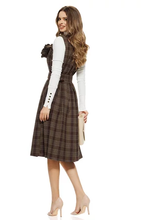 Rochie sarafan din stofa supersoft in carouri cu  floare detasabila si curea