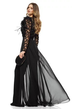 Salopeta spectaculoasa de ocazie premium cu bust din dantela paietata pantalon evazat cu trena de voal si floare decorativa