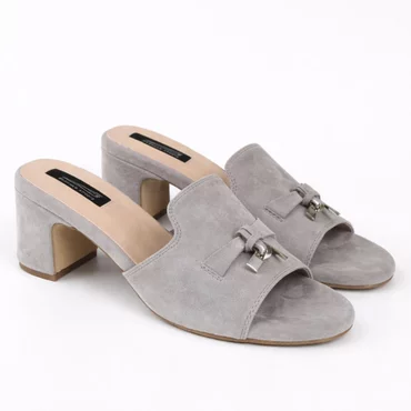 Papuci dama tip sanda Piele Naturala Gri cu toc gros Livia