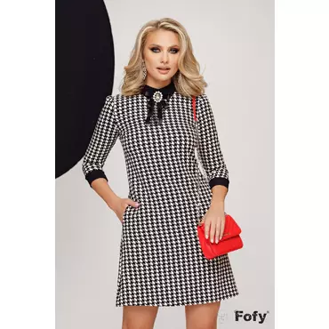 Rochie eleganta croi in A cu imprimeu alb negru si brosa inclusa