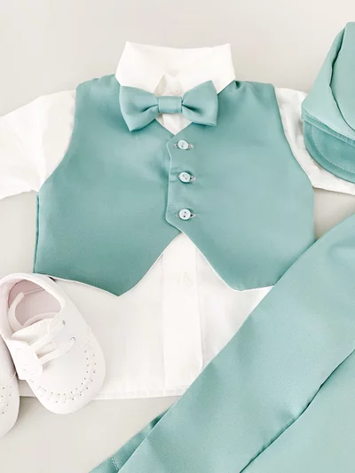 Costum botez baiat Caius