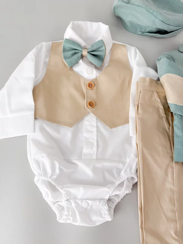 Costum botez baiat din In cu incaltaminte picture - 5