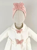 Palton alb cu fluturasi si turban roz picture - 3