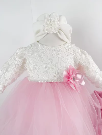 Rochita fetita Seremia