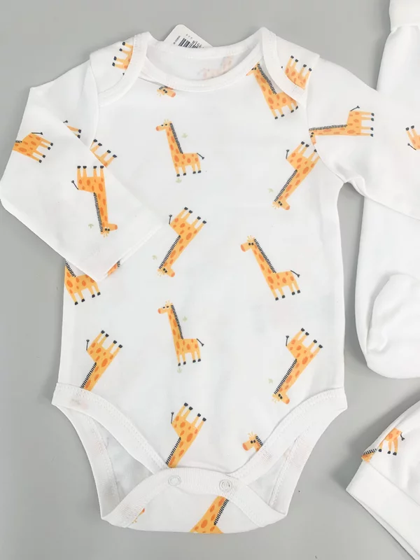 Salopeta baiat alba cu girafe - 3 piese picture - 2