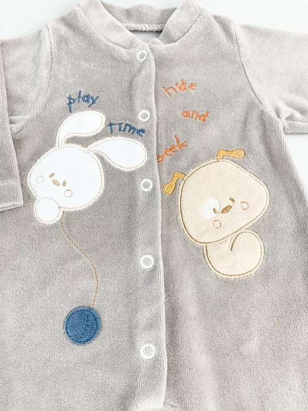 Salopeta maro pufoasa baiat cu catelus si iepuras picture - 3