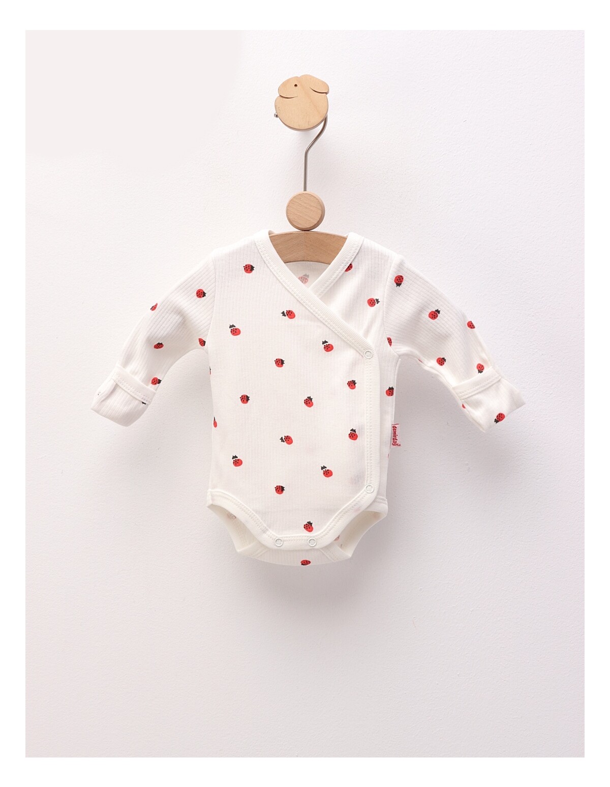 Body ML, Gargarite, alb